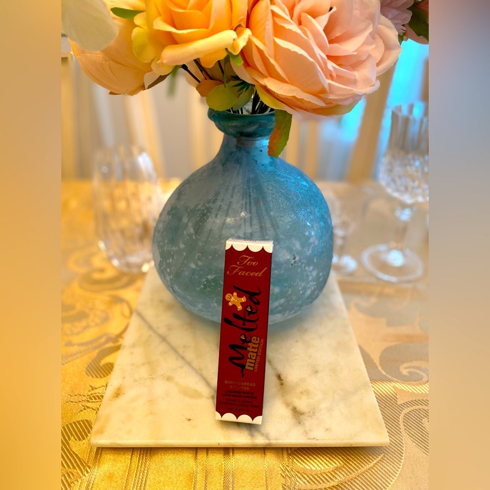 Too faced gingerbread man cosmetics